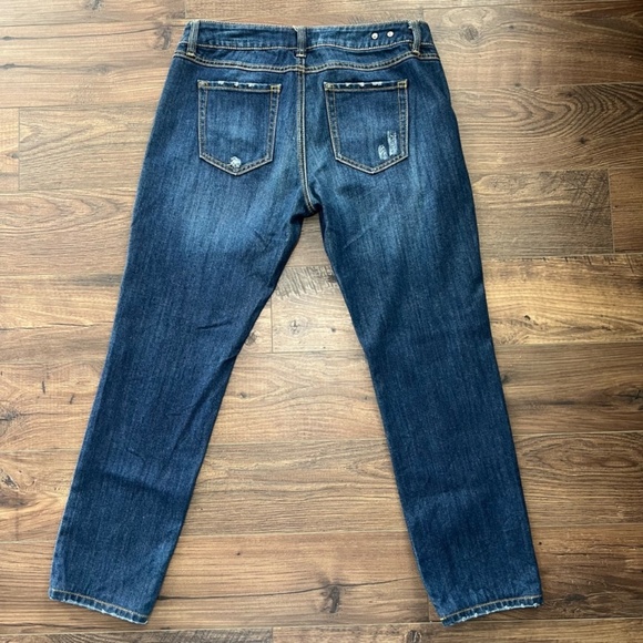 Cabi Women's 4 Slim Boyfriend Jeans Dark Blue Wash Distressed Denim Stretch 3045 - Picture 8 of 14